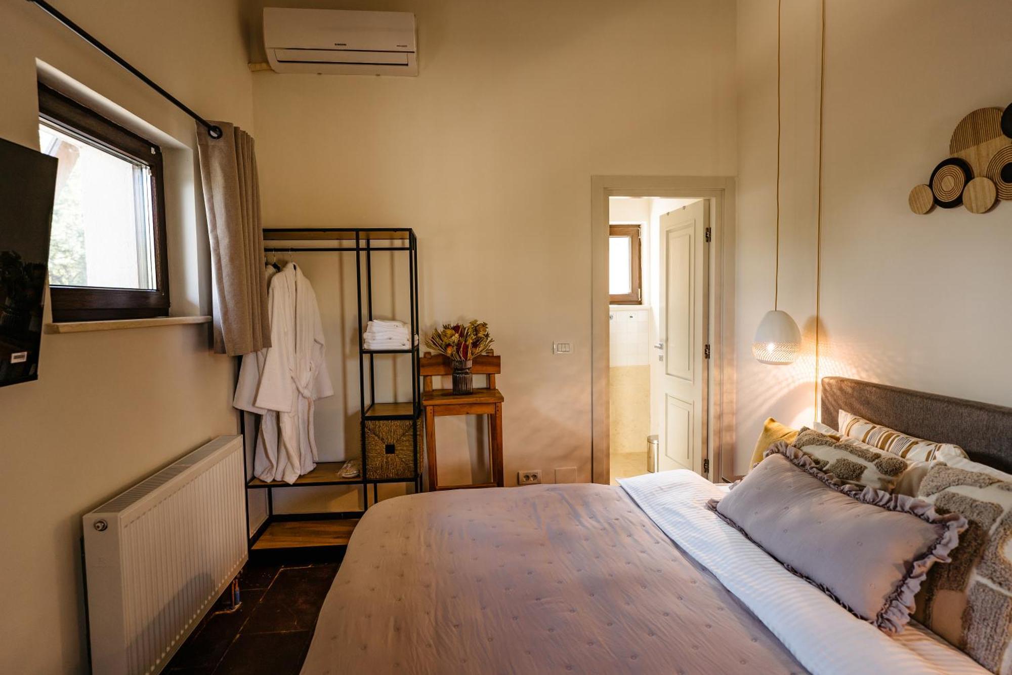 ホテル The Tribe Alpaca Retreat Brăneşti エクステリア 写真